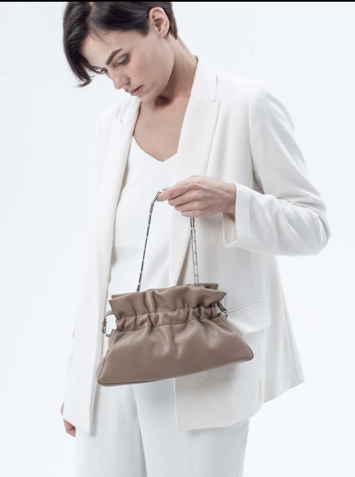 mila bag, mila handbag, mila should bag, smooth leather bag